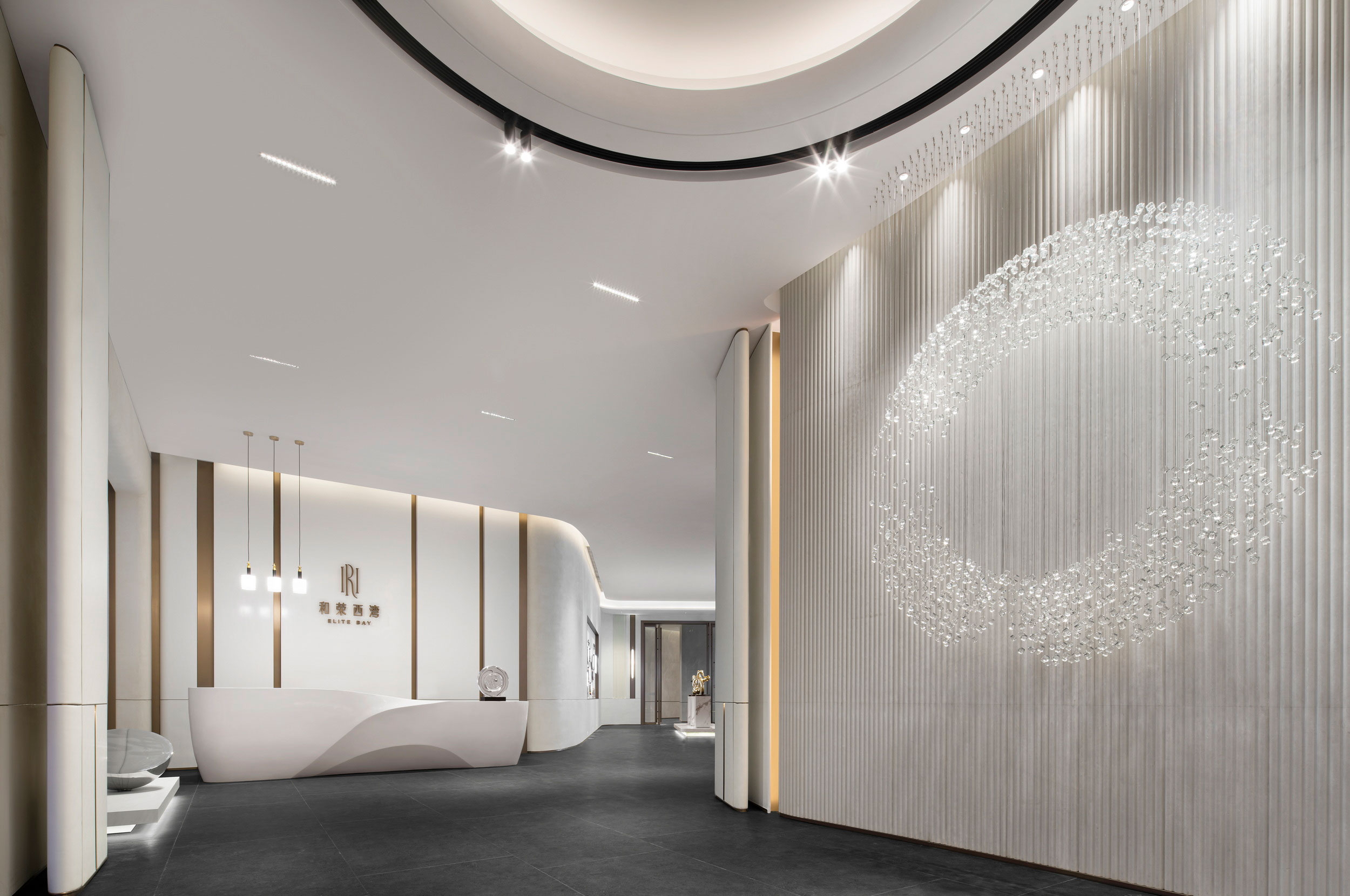 深圳前?！ず蜆s西灣營(yíng)銷中心軟裝